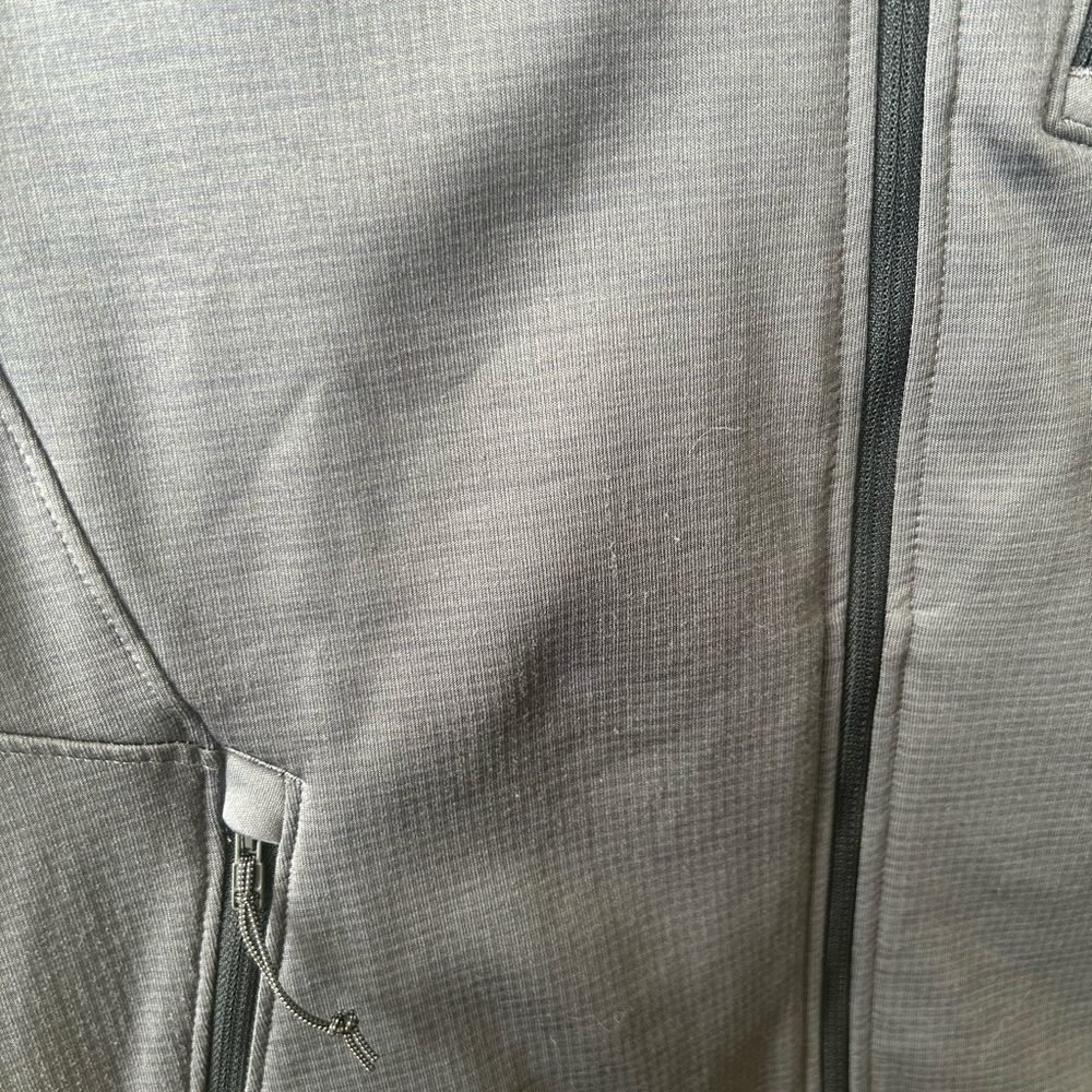 Men’s Under Armour Fitted Cold Gear Reactor Jacket Size Medium - Picture 4 of 5